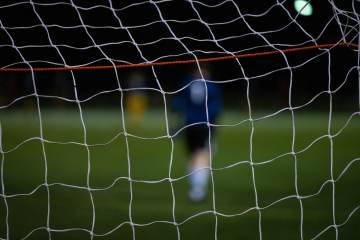 16日凌晨U17世界杯，中国女篮再遇防守强队，单节只让对手拿4分｜华体会官方网站（配图示意）